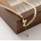 Colier la baza gatului din argint cu perle naturale mici, pandantiv fluturi, argint placat cu aur, shiny butterfly pearls, forma ovala orez, perla 3-4 mm, 35 + 6 cm, 11.03 gr Colier la baza gatului din argint cu perle naturale mici, pandantiv fluturi, argint placat cu aur, shiny butterfly pearls, forma ovala orez, perla 3-4 mm, 35 + 6 cm, 11.03 gr