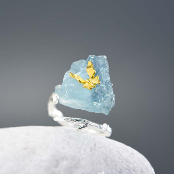 Inel argint reglabil, inele reglabile cu piatra naturala acvamarin si fluture argint sau argint placat cu aur, inele pietre semipretioase, argintiu/auriu, 6,99 gr Inel argint reglabil, inele reglabile cu piatra naturala acvamarin si fluture argint sau argint placat cu aur, inele pietre semipretioase, argintiu/auriu, 6,99 gr