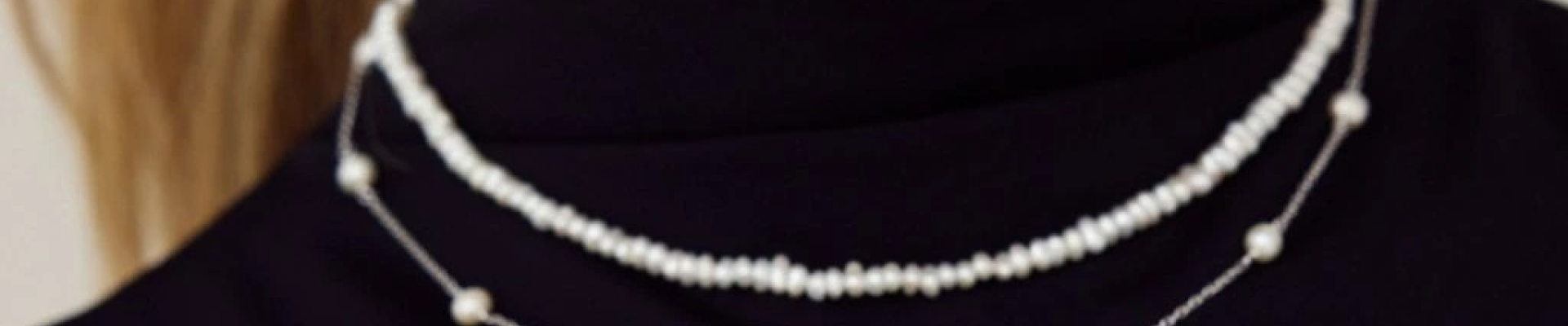 Coliere scurte vs. coliere lungi – cum alegi ce ți se potrivește