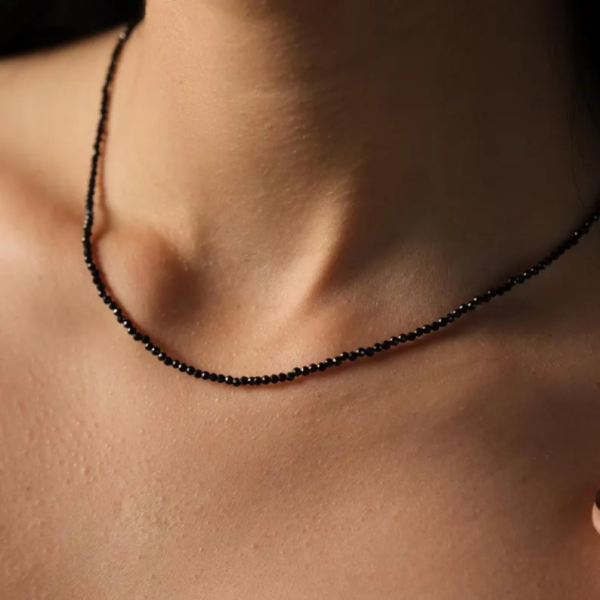 Colier Pietre Naturale și Închidere Aur 14K, colier spinel 2 mm, colier inchizatoare aur cu pietre ntaturale Colier Pietre Naturale și Închidere Aur 14K, colier spinel 2 mm, colier inchizatoare aur cu pietre ntaturale