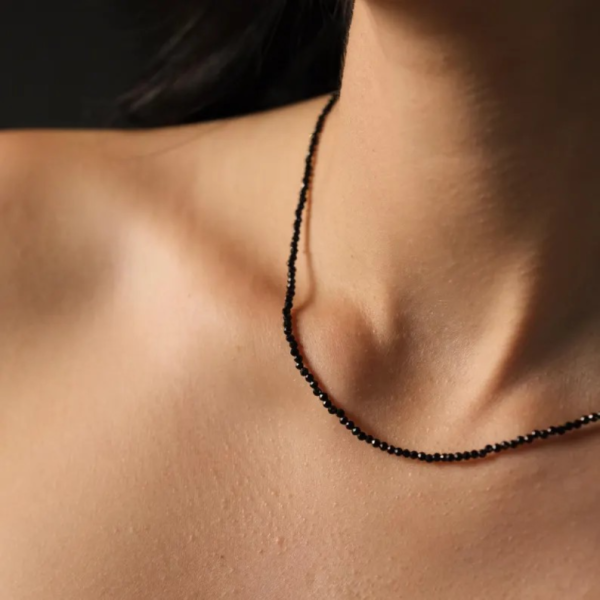 Colier Pietre Naturale și Închidere Aur 14K, colier spinel 2 mm, colier inchizatoare aur cu pietre ntaturale Colier Pietre Naturale și Închidere Aur 14K, colier spinel 2 mm, colier inchizatoare aur cu pietre ntaturale