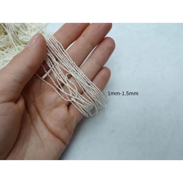 Colier pui perle cultura, colier micro perle de cultură naturale 1–1,5 mm cu închidere din argint 925 rodiat/argint 925 placat cu aur galben, 4,75 gr Colier pui perle cultura, colier micro perle de cultură naturale 1–1,5 mm cu închidere din argint 925 rodiat/argint 925 placat cu aur galben, 4,75 gr