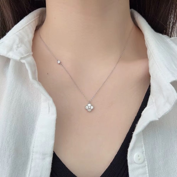 Lănțișor Argint cu Trifoi din Sidef Natural Mother of Pearl și Zirconiu – Van Luxy White, lănțișor cu Trifoi Mother of Pearl din Argint, argintiu/auriu, 1,95 gr