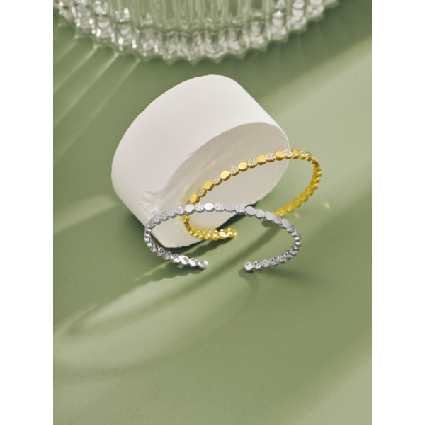 Bratara fixa argint, dama, argint 925, cristale albe, argintiu, 4,68 gr Bratara fixa argint, dama, argint 925, cristale albe, argintiu, 4,68 gr