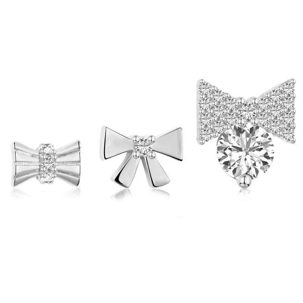 Set cercei ear cuff din argint pe ureche, dama, set 3 buc, argint 925/argint 925 placat cu aur, cristale, argintiu/auriu, 1,50 gr Set cercei ear cuff din argint pe ureche, dama, set 3 buc, argint 925/argint 925 placat cu aur, cristale, argintiu/auriu, 1,50 gr