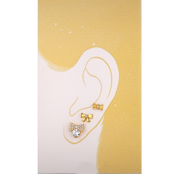 Set cercei ear cuff din argint pe ureche, dama, set 3 buc, argint 925/argint 925 placat cu aur, cristale, argintiu/auriu, 1,50 gr Set cercei ear cuff din argint pe ureche, dama, set 3 buc, argint 925/argint 925 placat cu aur, cristale, argintiu/auriu, 1,50 gr